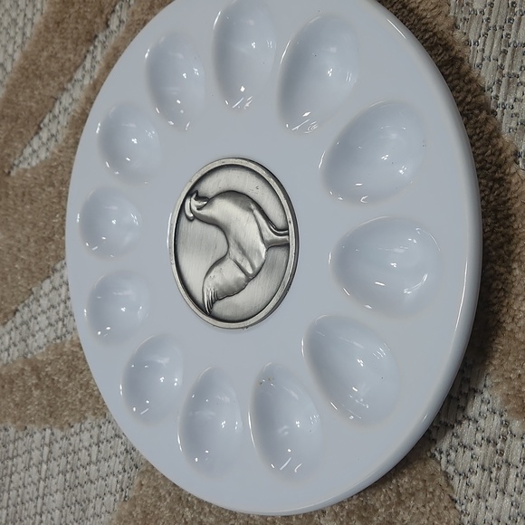 Boston Warehouse Trading Corp.  Silver metal Rooster Egg Plate - Picture 9 of 10